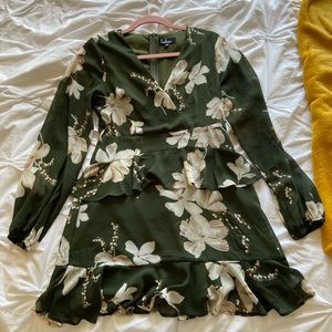 Lulus long sleeve floral ruffle mini dress M